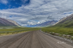 Dalton Highway parallels the Pipeline