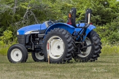 Farm tractor